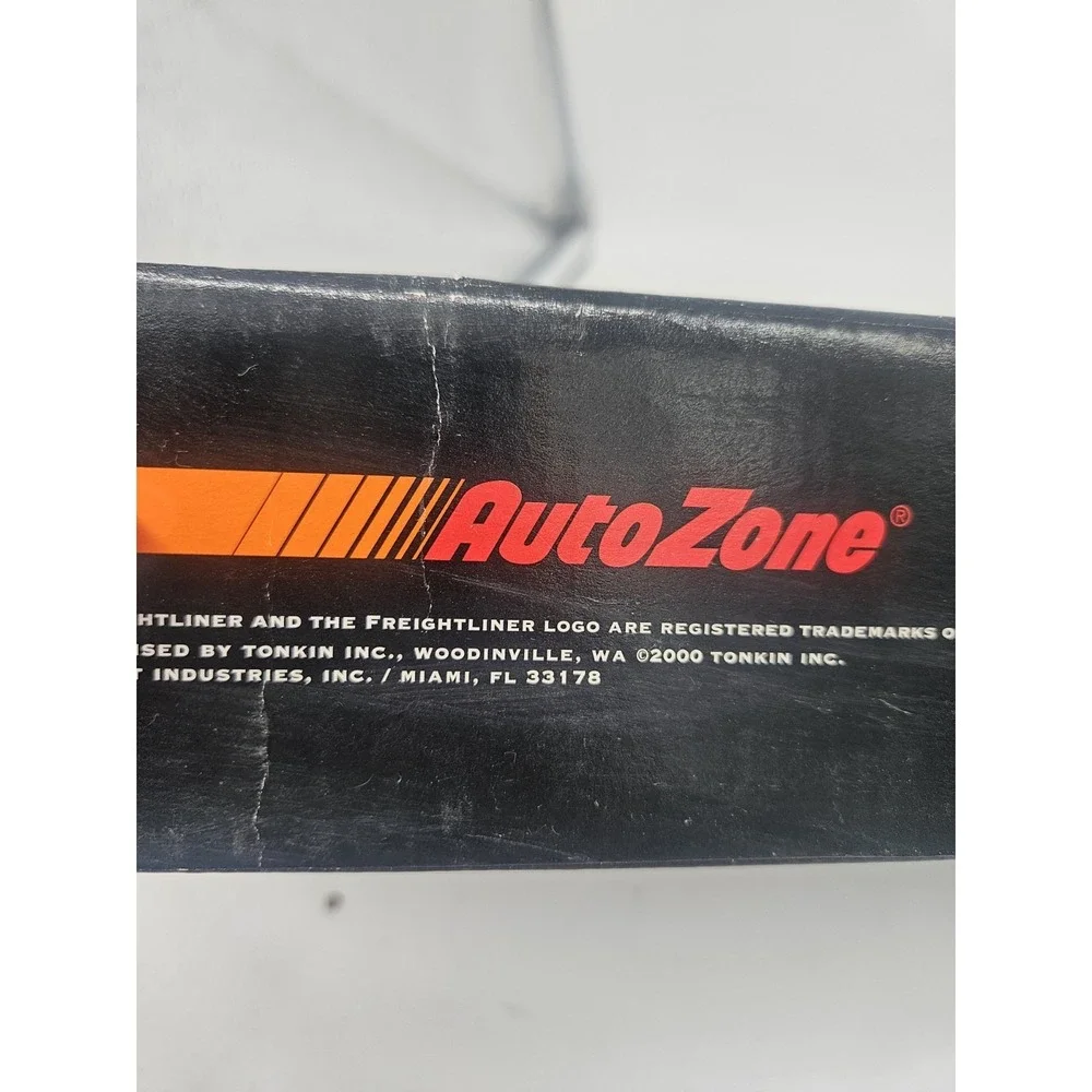Ertl Collectibles 1:64 Diecast Freightliner Century AutoZone Black Orange Semi
